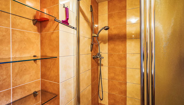 Haus mit 3 Schlafzimmern in Jesenný mit garten - Foto 4