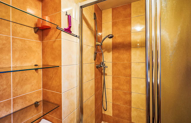 Casa de 3 quartos em Jesenný com jardim - Foto 4