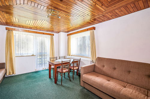 Photo 8 - 2 bedroom House in Jesenný with garden