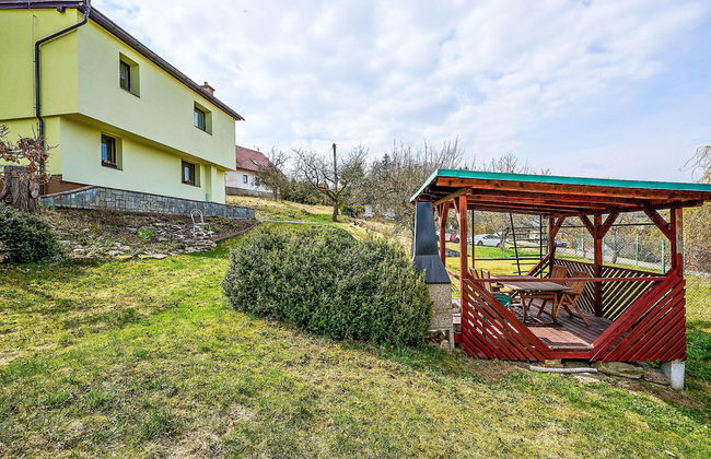 Casa de 3 quartos em Jesenný com jardim - Foto 28