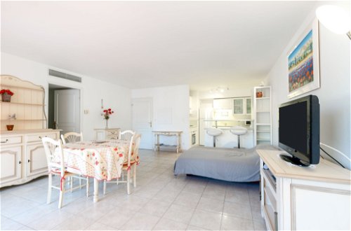 Photo 9 - Appartement de 1 chambre à Cavalaire-sur-Mer avec terrasse