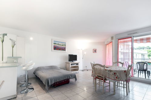 Photo 8 - Appartement de 1 chambre à Cavalaire-sur-Mer avec terrasse