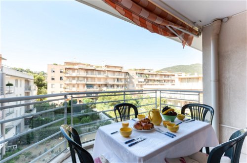 Foto 1 - Apartment mit 1 Schlafzimmer in Cavalaire-sur-Mer mit terrasse