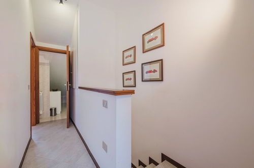 Photo 14 - 3 bedroom Apartment in Pignone with swimming pool and garden