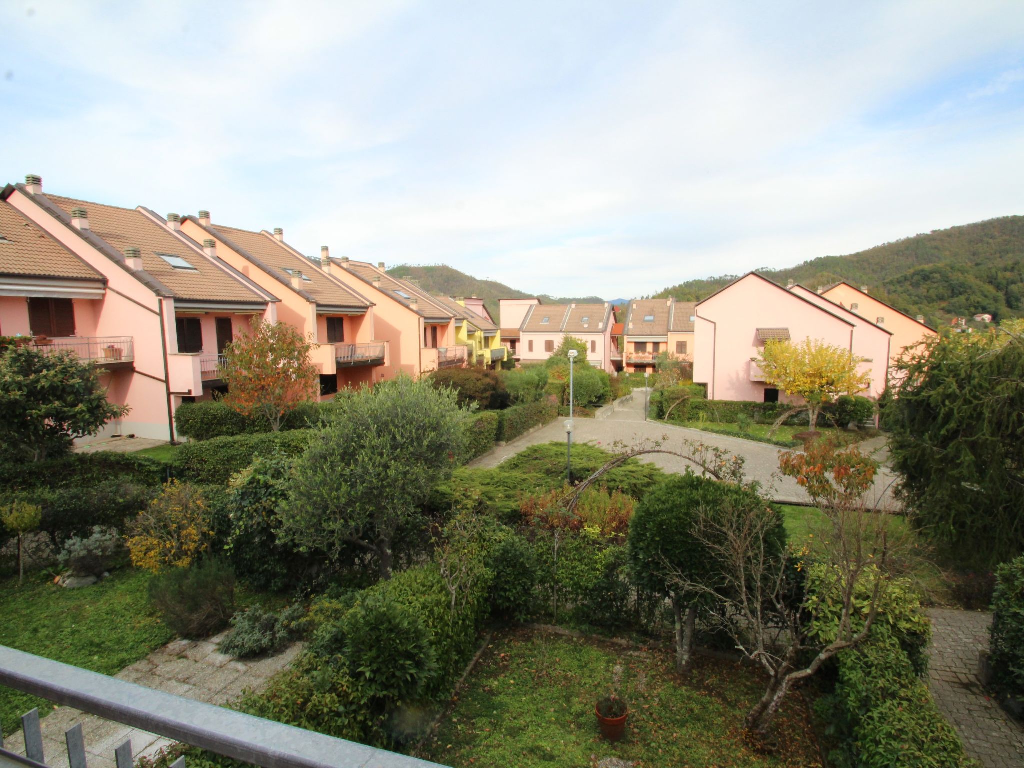 Foto 22 - Apartamento de 3 habitaciones en Pignone con piscina y jardín