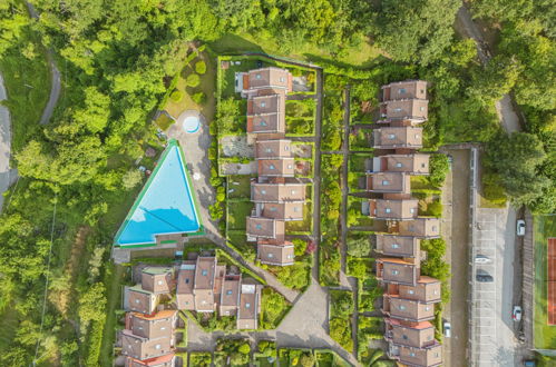 Foto 21 - Apartamento de 3 habitaciones en Pignone con piscina y jardín