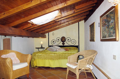 Photo 14 - 2 bedroom Apartment in Dolcedo with garden and terrace