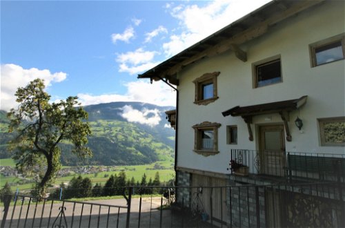 Foto 22 - Apartamento de 3 habitaciones en Kaltenbach con vistas a la montaña
