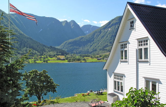 Casa de 5 quartos em Balestrand com jardim e terraço - Foto 7