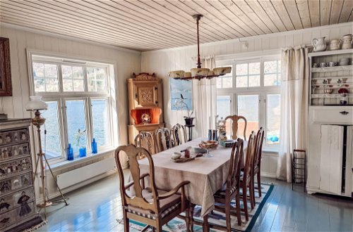 Photo 2 - 4 bedroom House in Balestrand with garden and terrace
