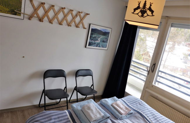 Apartamento de 4 quartos em Crans-Montana com piscina e jardim - Foto 13