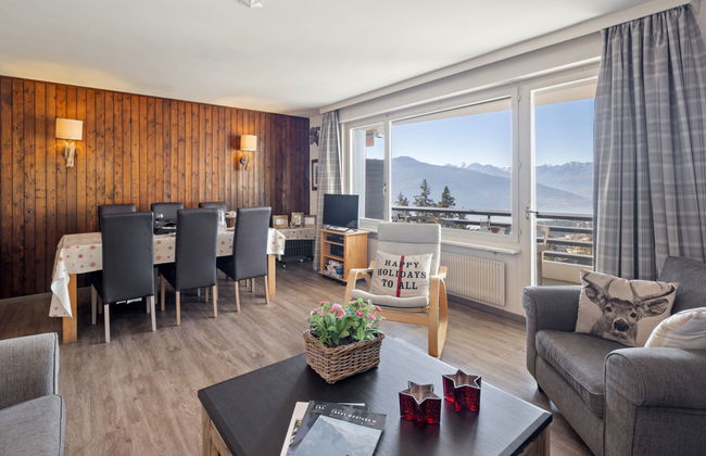 Appartamento con 4 camere da letto a Crans-Montana con piscina e giardino - Foto 1