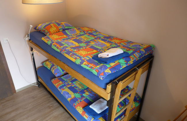 Apartamento de 4 quartos em Crans-Montana com piscina e jardim - Foto 16