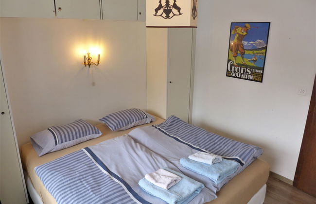 Apartamento de 4 quartos em Crans-Montana com piscina e jardim - Foto 12