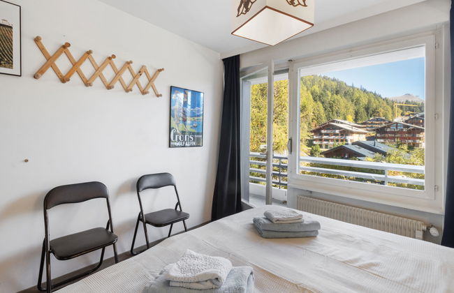Appartamento con 4 camere da letto a Crans-Montana con piscina e giardino - Foto 24