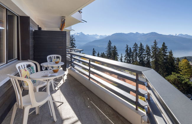 Appartamento con 4 camere da letto a Crans-Montana con piscina e giardino - Foto 30