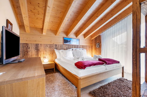 Foto 17 - Apartamento de 3 quartos em Zermatt com sauna e banheira de hidromassagem