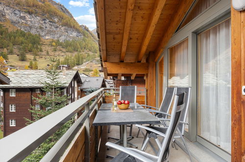 Foto 5 - Apartamento de 3 quartos em Zermatt com sauna e banheira de hidromassagem