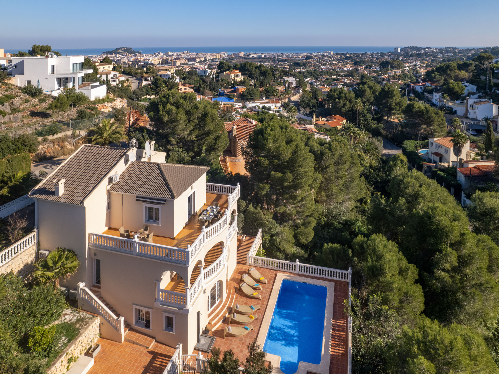 Foto 5 - Casa con 7 camere da letto a Dénia con piscina privata e vista mare