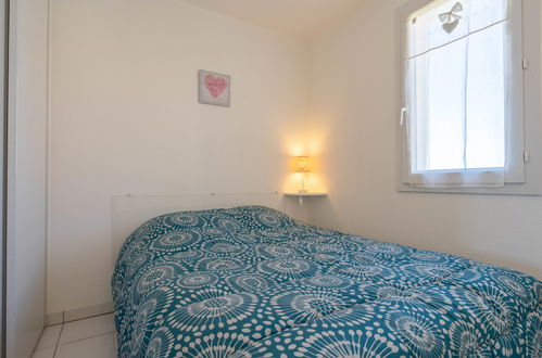 Foto 17 - Appartamento con 2 camere da letto a Royan con piscina privata e vista mare