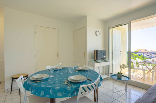 Foto 12 - Appartamento con 2 camere da letto a Royan con piscina privata e vista mare