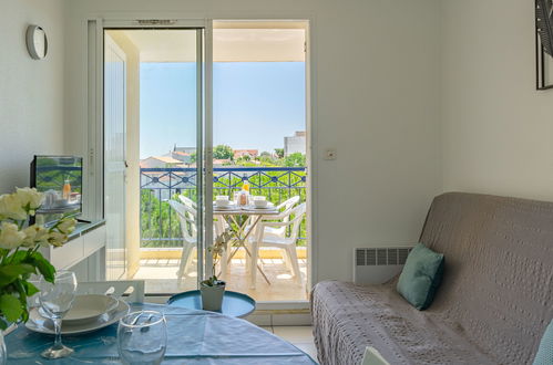 Photo 13 - 2 bedroom Apartment in Royan with private pool and sea view