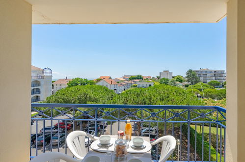 Photo 20 - 2 bedroom Apartment in Royan with private pool and sea view