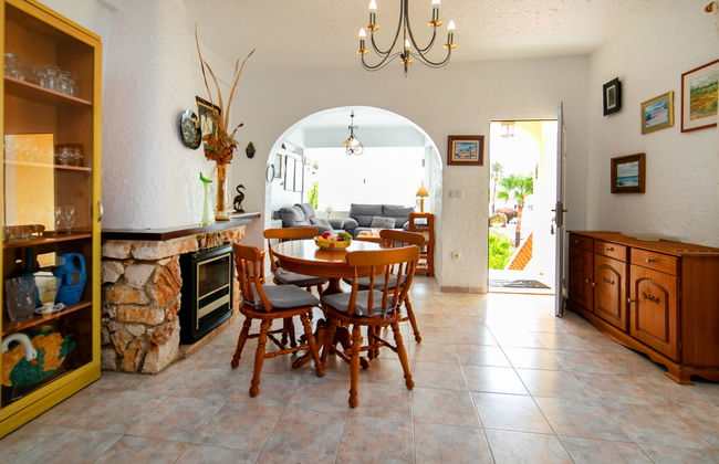 3 bedroom House in Benissa with private pool and garden - Photo 10
