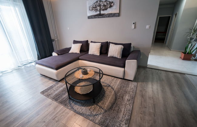 Casa de 4 quartos em Biograd na Moru com piscina privada e jardim - Foto 10
