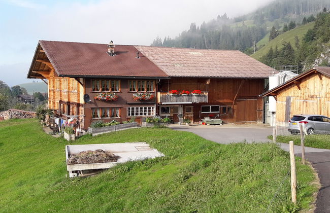 Apartment mit 4 Schlafzimmern in Frutigen - Foto 3