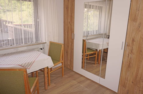 Foto 10 - Apartamento de 4 quartos em Pians com terraço e vista para a montanha