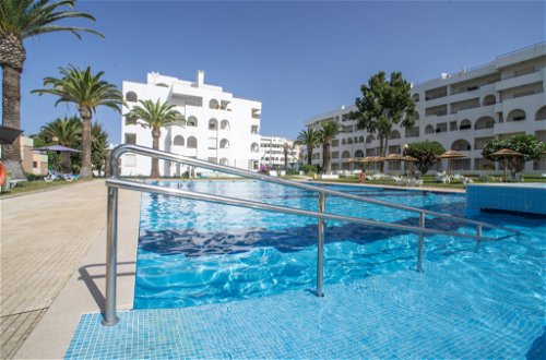 Foto 21 - Apartamento de 1 habitación en Lagoa con piscina y vistas al mar