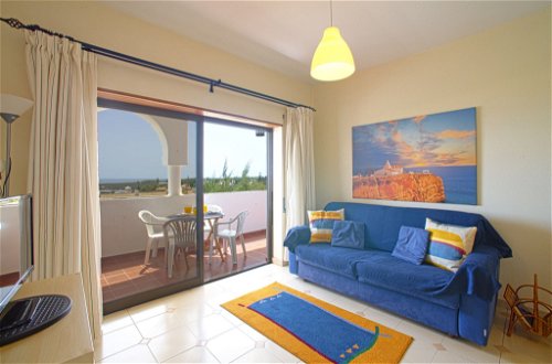 Foto 6 - Apartamento de 1 habitación en Lagoa con piscina y vistas al mar