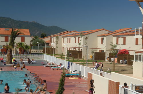 Photo 25 - 2 bedroom Apartment in Argelès-sur-Mer with swimming pool and garden