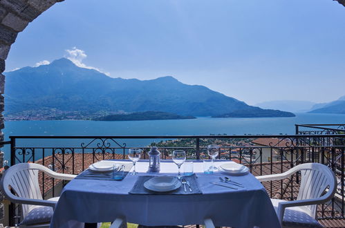 Foto 1 - Appartamento con 2 camere da letto a Vercana con giardino e vista sulle montagne