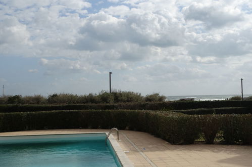 Foto 5 - Apartamento de 2 habitaciones en Agde con piscina y vistas al mar