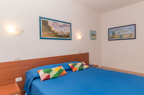 Foto 12 - Appartamento con 1 camera da letto a Santa Teresa Gallura con giardino e vista mare