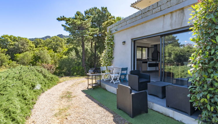 Photo 1 - 2 bedroom Apartment in Porto-Vecchio with garden