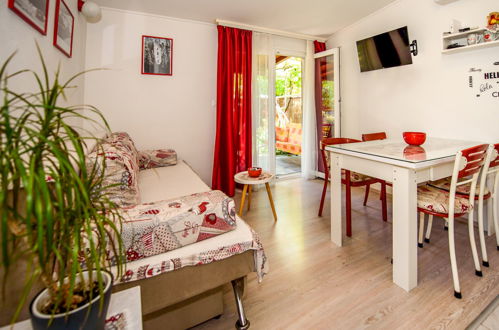 Foto 4 - Casa de 1 habitación en Split con terraza y vistas al mar