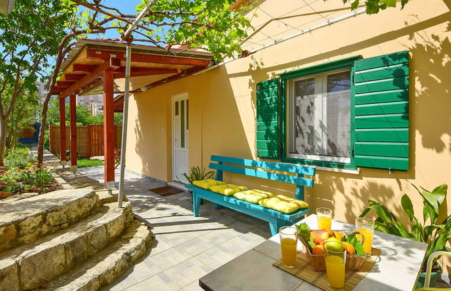 Casa de 2 quartos em Split com jardim e terraço - Foto 1