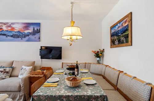 Foto 3 - Apartment mit 1 Schlafzimmer in Arosa