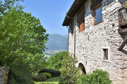 Photo 31 - Appartement de 1 chambre à Comano Terme avec piscine privée et jardin