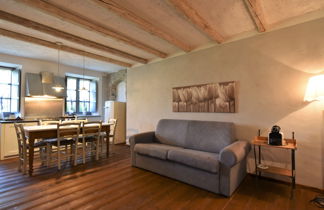 Foto 3 - Apartment mit 1 Schlafzimmer in Comano Terme mit privater pool und blick auf die berge