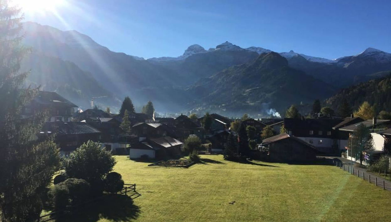 Appartamento con 2 camere da letto a Lenk con giardino - Foto 1