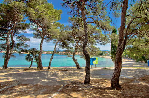 Foto 46 - Casa de 4 habitaciones en Zadar con jardín y terraza