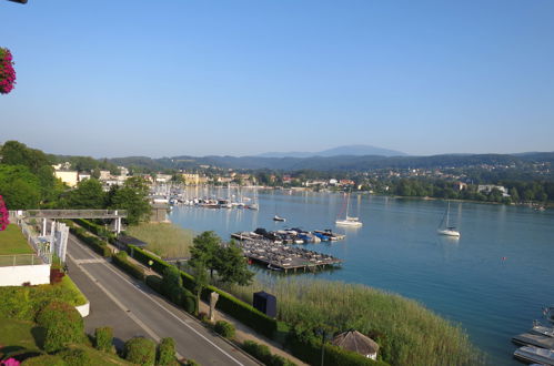Photo 22 - 2 bedroom Apartment in Velden am Wörther See with garden and mountain view