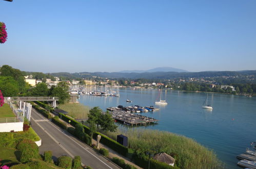 Photo 23 - 2 bedroom Apartment in Velden am Wörther See with garden and mountain view