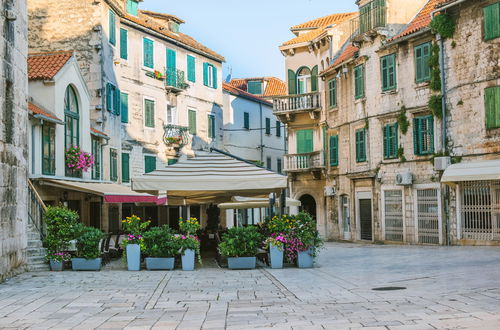 Photo 27 - Maison de 4 chambres à Split avec piscine privée et jardin