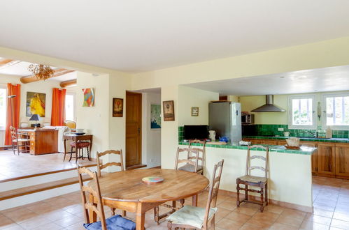 Foto 4 - Haus mit 3 Schlafzimmern in Saint-Martin-de-Castillon mit privater pool und terrasse