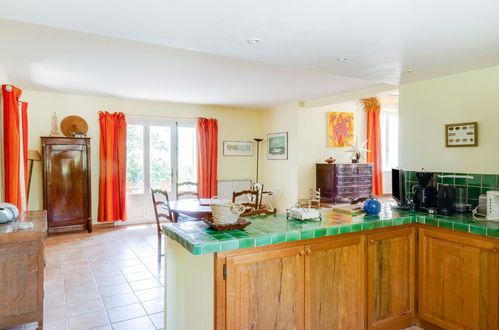 Photo 6 - 3 bedroom House in Saint-Martin-de-Castillon with private pool and terrace